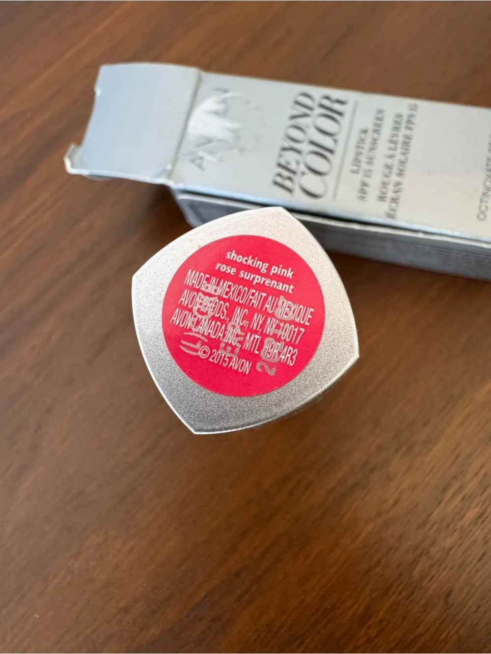 Avon Beyond Color Lipstick - shocking pink